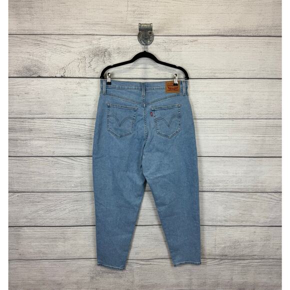 Levi's Women's High Waisted Medium Wash Mom Jeans Size 32 - Picture 5 of 8